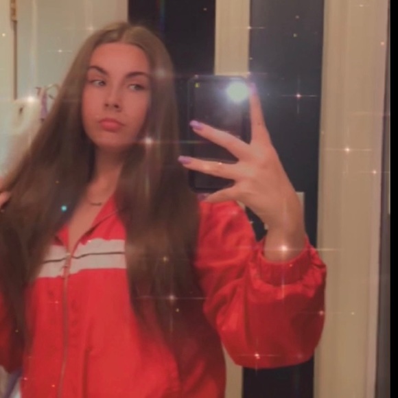 Meet your Posher, Bailey - Picture 1 of 1